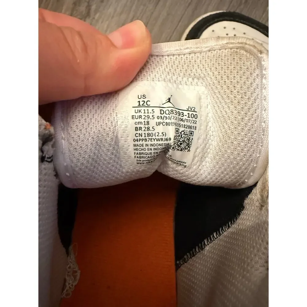NIKE AIR JORDAN 1 MID‎ SE (PS) WHITE-BLACK-STARFISH SZ 12c [DQ8393-100]